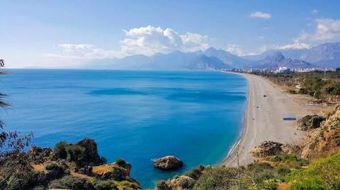 Turkish Riviera Guide: Coastal Destinations, Beaches, and Travel Highlights